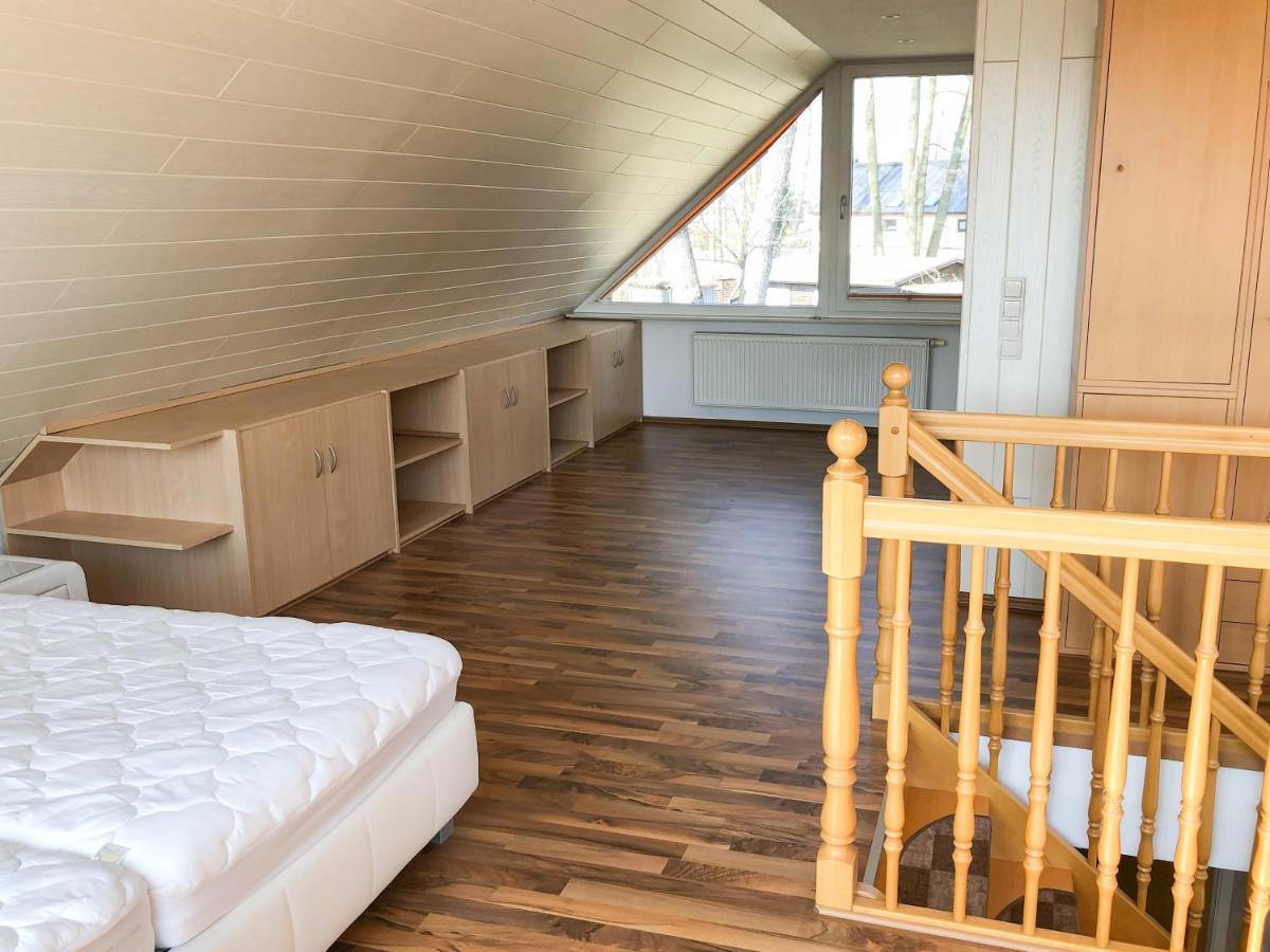ברלין Ferienhaus Direkt An Der Spree Mit Whirlpool Und Sauna מראה חיצוני תמונה