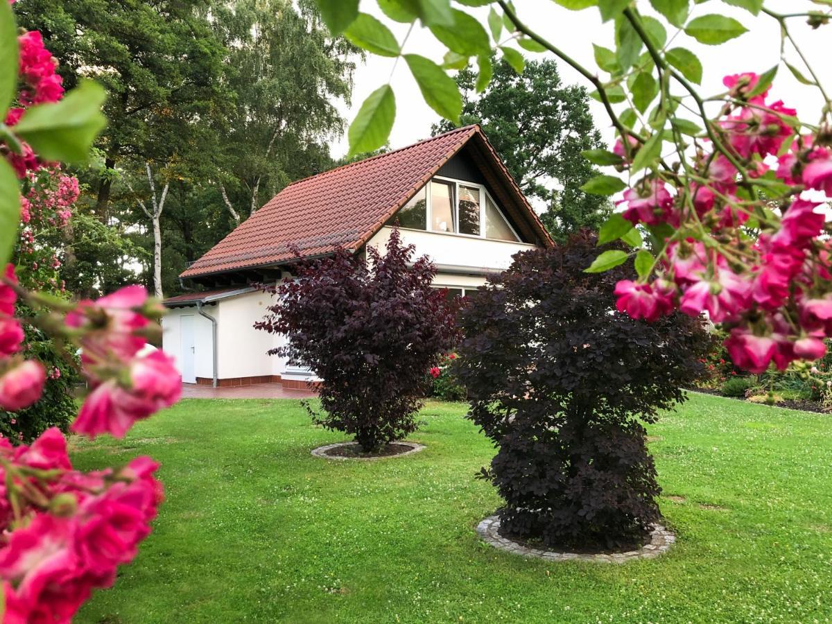 ברלין Ferienhaus Direkt An Der Spree Mit Whirlpool Und Sauna מראה חיצוני תמונה